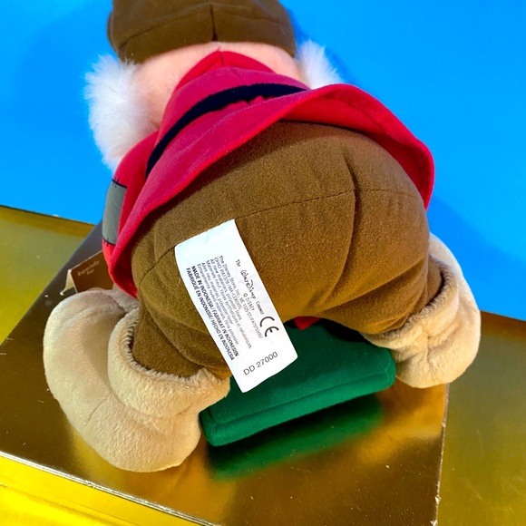 DISNEY STORE NWT 90’s SNOW WHITE AND THE SEVEN DWARFS GRUMPY PHOTO FRAME PLUSH - Picture 10 of 11